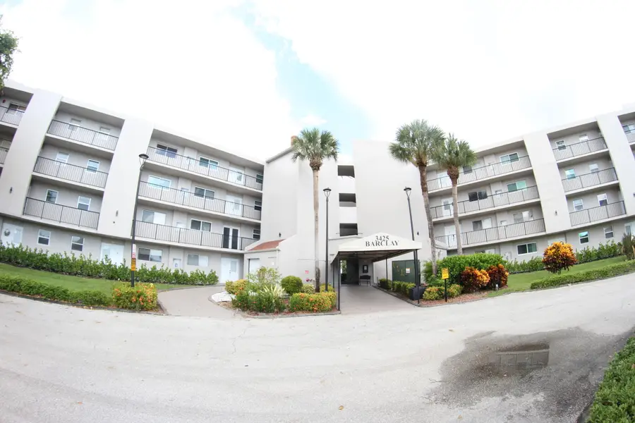 3425 Via Poinciana #203, Lake Worth, FL 33467 - #2
