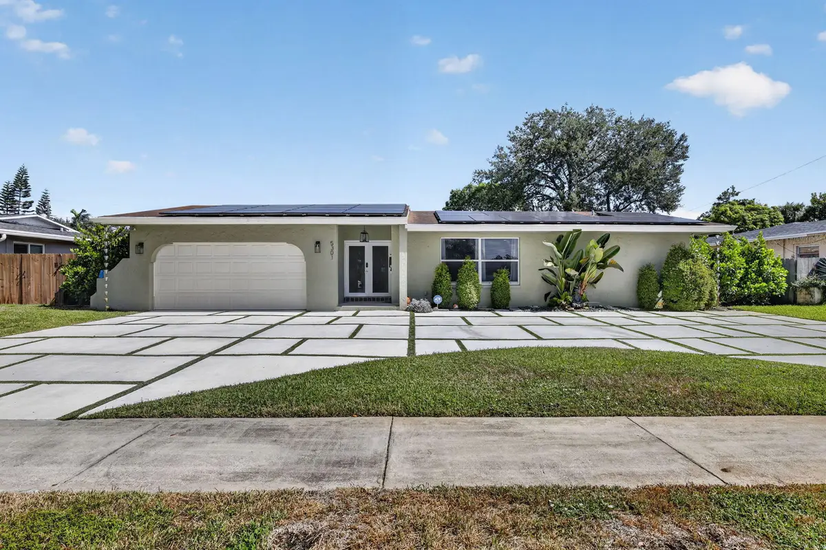 5301 SW 8th Court, Plantation, FL 33317 - #1