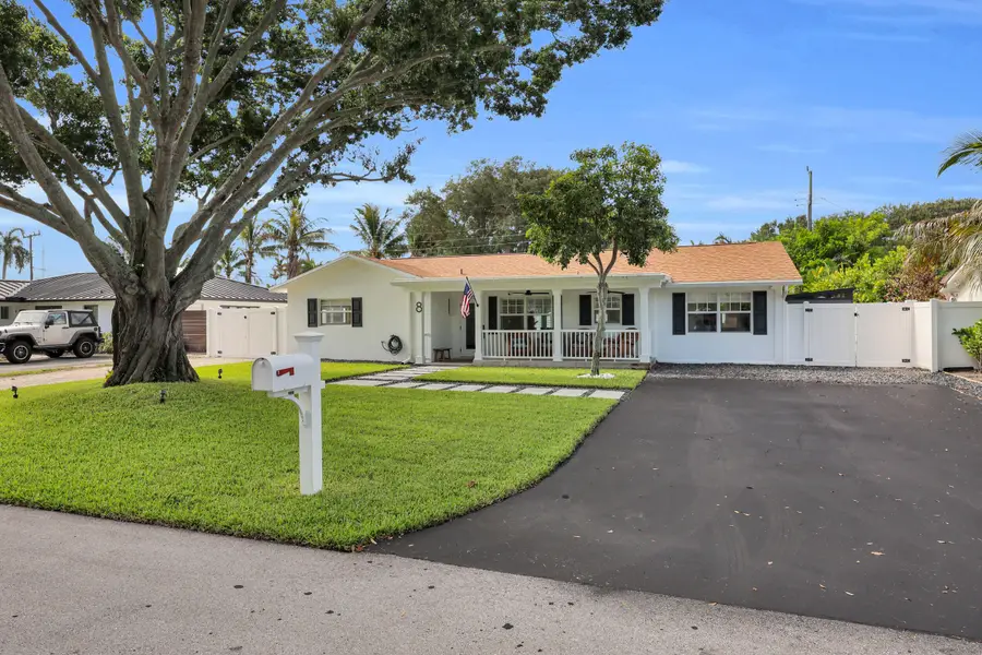 8 Windsor Road W, Jupiter, FL 33469 - #2