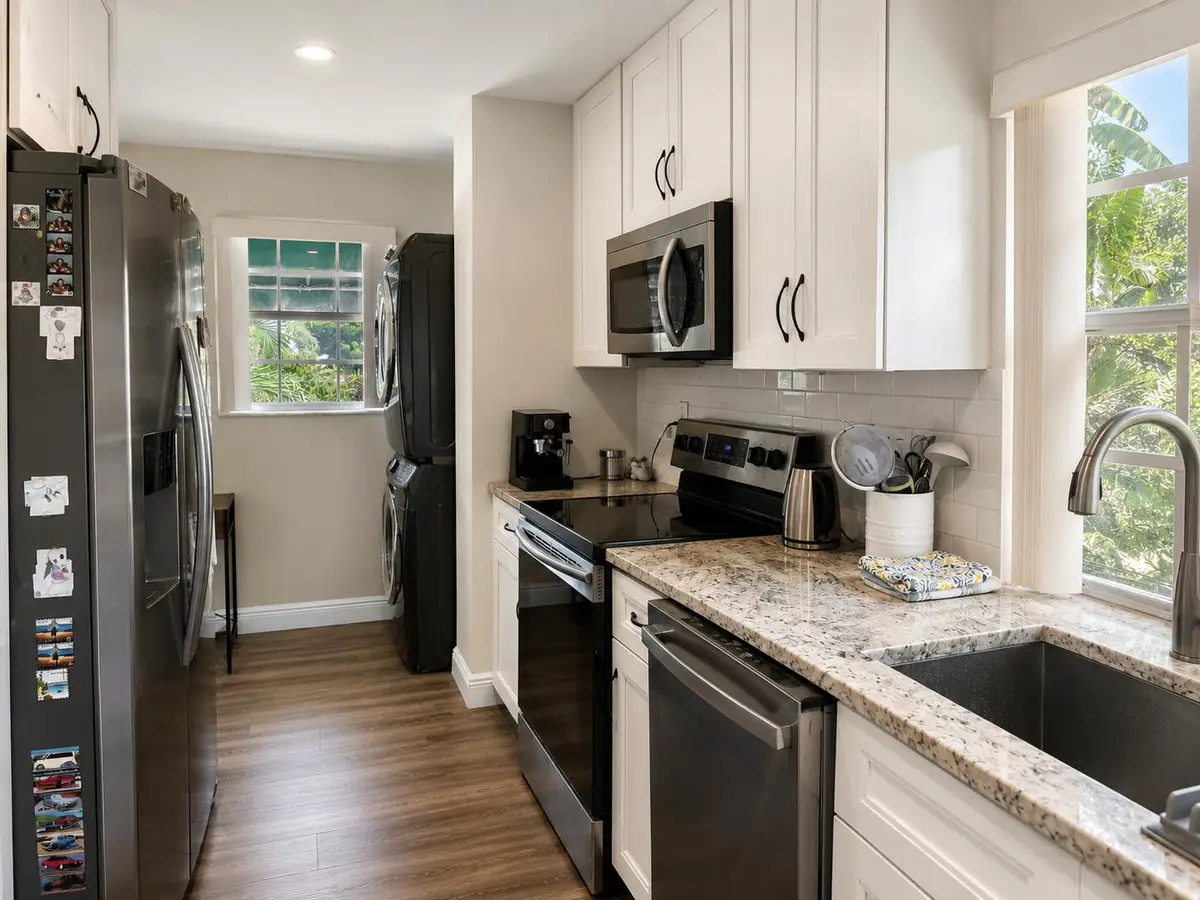 6560 Via Regina, Boca Raton, FL 33433 - #1