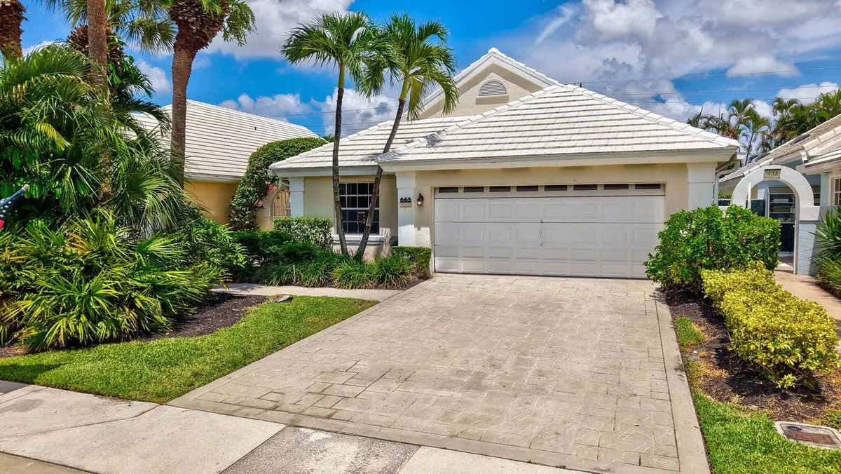 944 Dickens Place, West Palm Beach, FL 33411 - #1