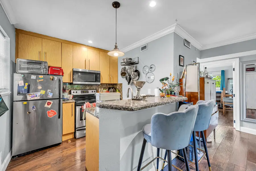 811 NE 14th Place, Fort Lauderdale, FL 33304 - #2