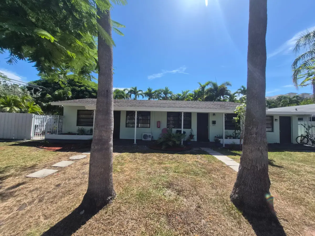 1044 NE 10th Avenue, Fort Lauderdale, FL 33304 - #1