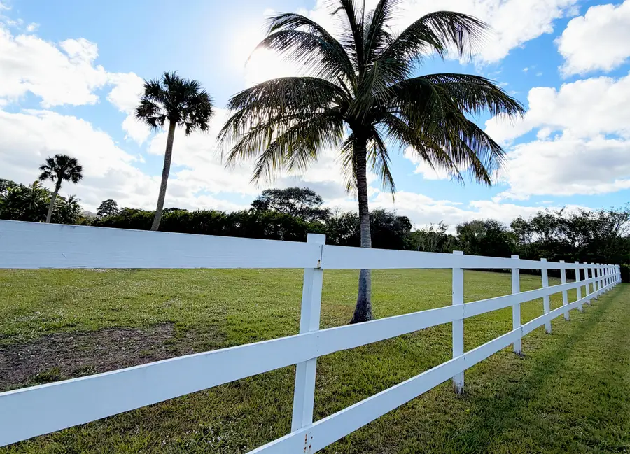 4656 Lillian Avenue, Palm Beach Gardens, FL 33418 - #3