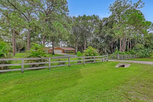 17212 130th Avenue N, Jupiter, FL 33478