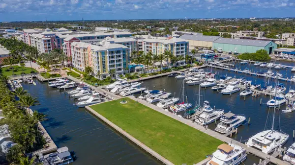 804 E Windward Way #211, Lantana, FL 33462