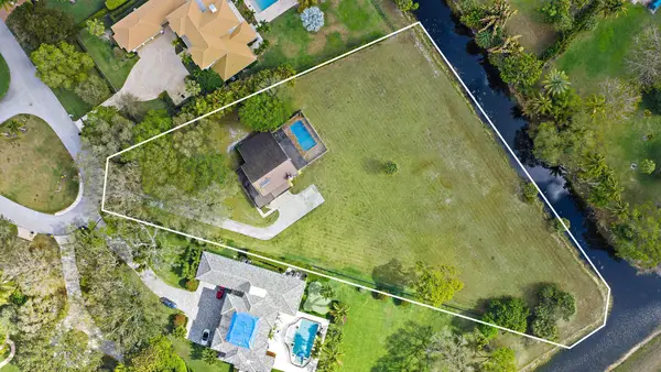 8090 Native Dancer Road E, Palm Beach Gardens, FL 33418