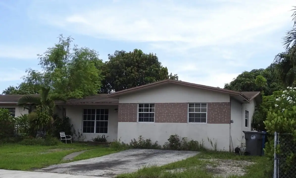 5620 SW 37th Street, West Park, FL 33023 - #1