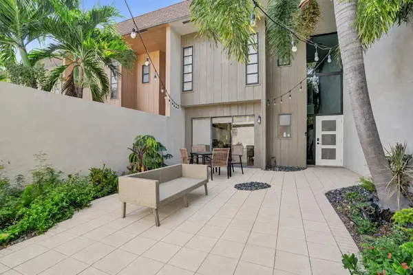 4799 NW 9th Avenue, Deerfield Beach, FL 33064