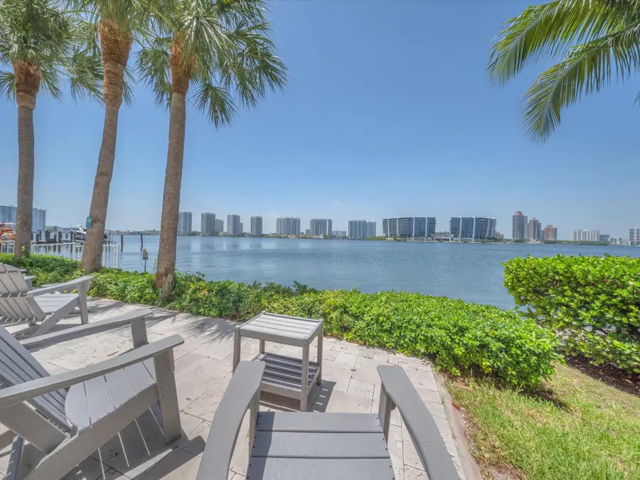 18100 N Bay Road #707, Sunny Isles Beach, FL 33160 - #2