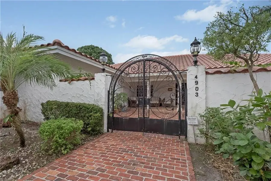 4903 Woodlands Boulevard, Tamarac, FL 33319 - #2