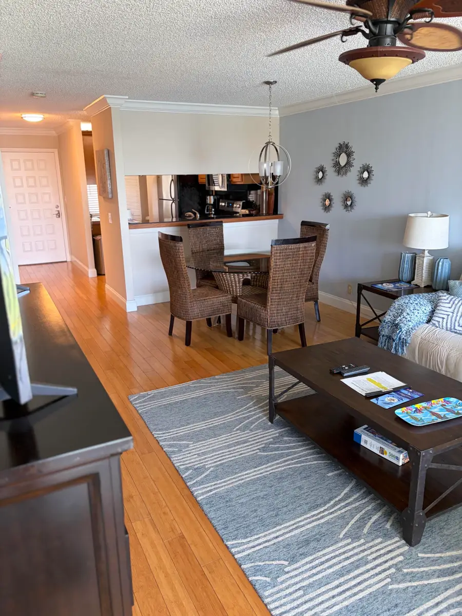353 S Us Hwy 1 #D204, Jupiter, FL 33477 - #2