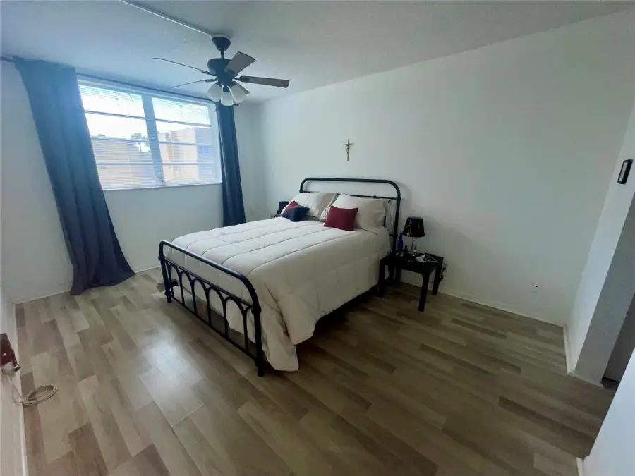 5860 NW 64th Avenue #206, Tamarac, FL 33319 - #2