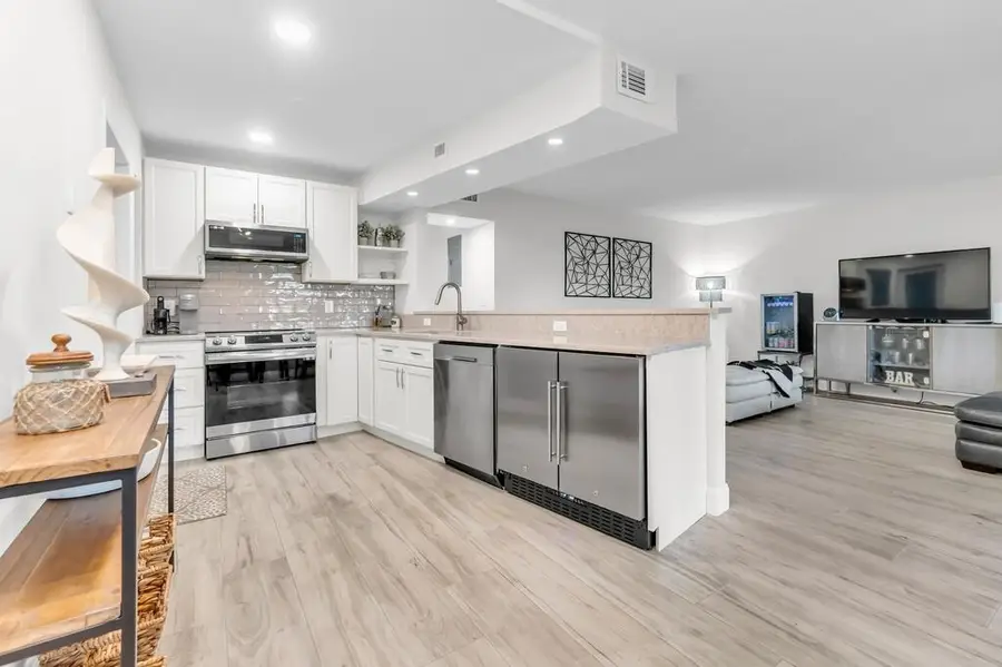 4848 NE 23rd Avenue #8A, Fort Lauderdale, FL 33308 - #2