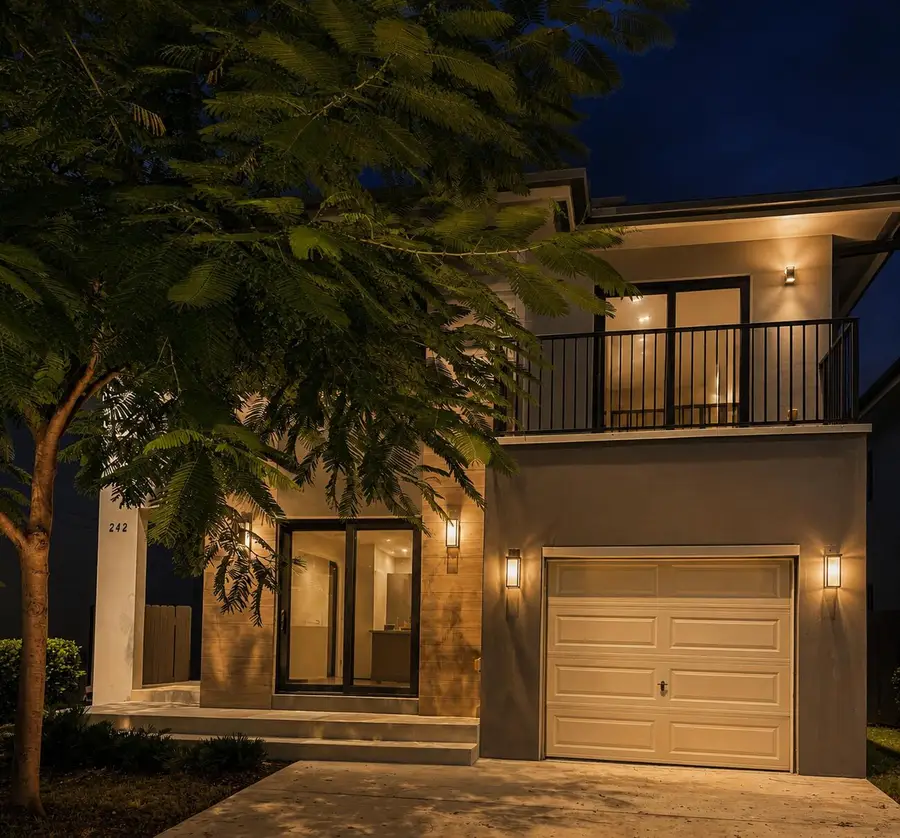 242 NW 11th Court, Florida City, FL 33034 - #2