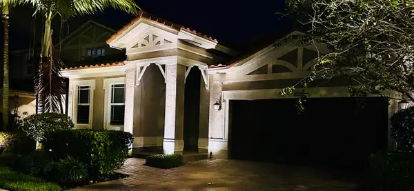 8561 Lakeside Bend, Parkland, FL 33076