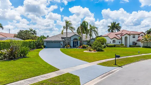 20317 Hacienda Court, Boca Raton, FL 33498