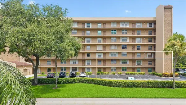 4570 NW 18th Avenue #310, Deerfield Beach, FL 33064