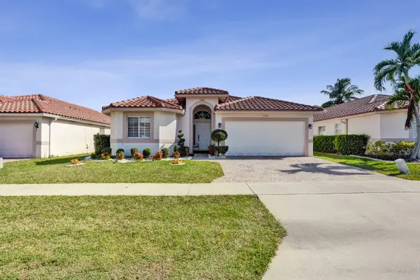 7572 Parkside Lane, Margate, FL 33063