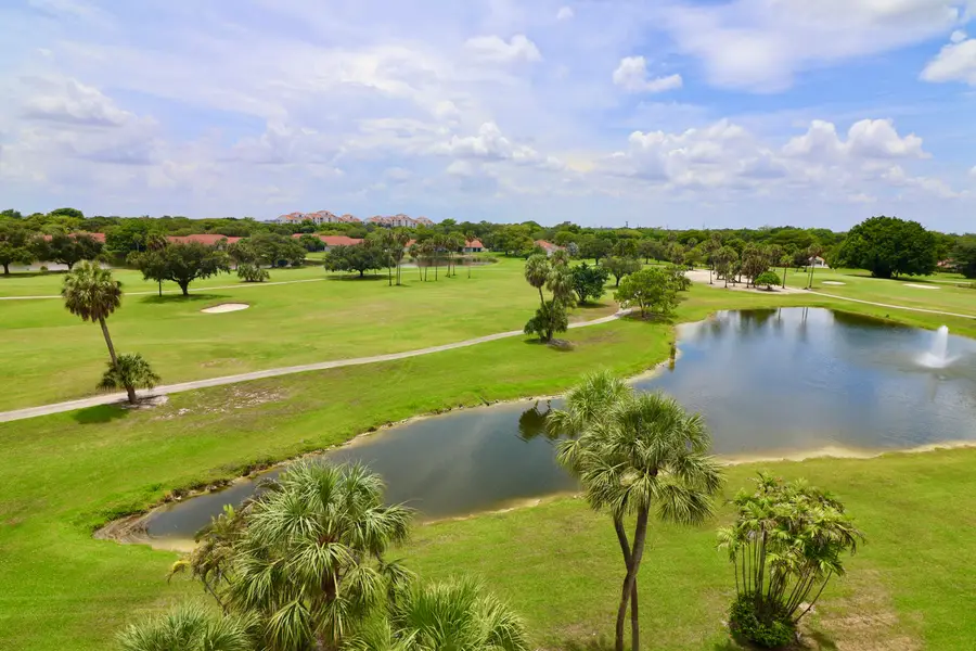 3980 Oaks Clubhouse Drive #511, Pompano Beach, FL 33069 - #3