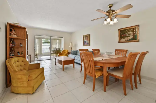 3506 NW 49th Avenue #603, Lauderdale Lakes, FL 33319