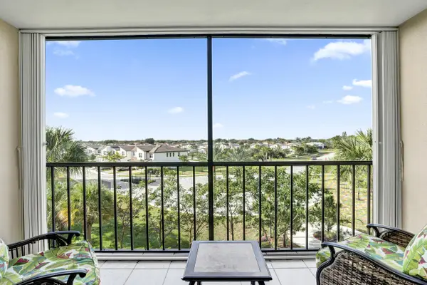 5951 Wellesley Park Drive #405, Boca Raton, FL 33433