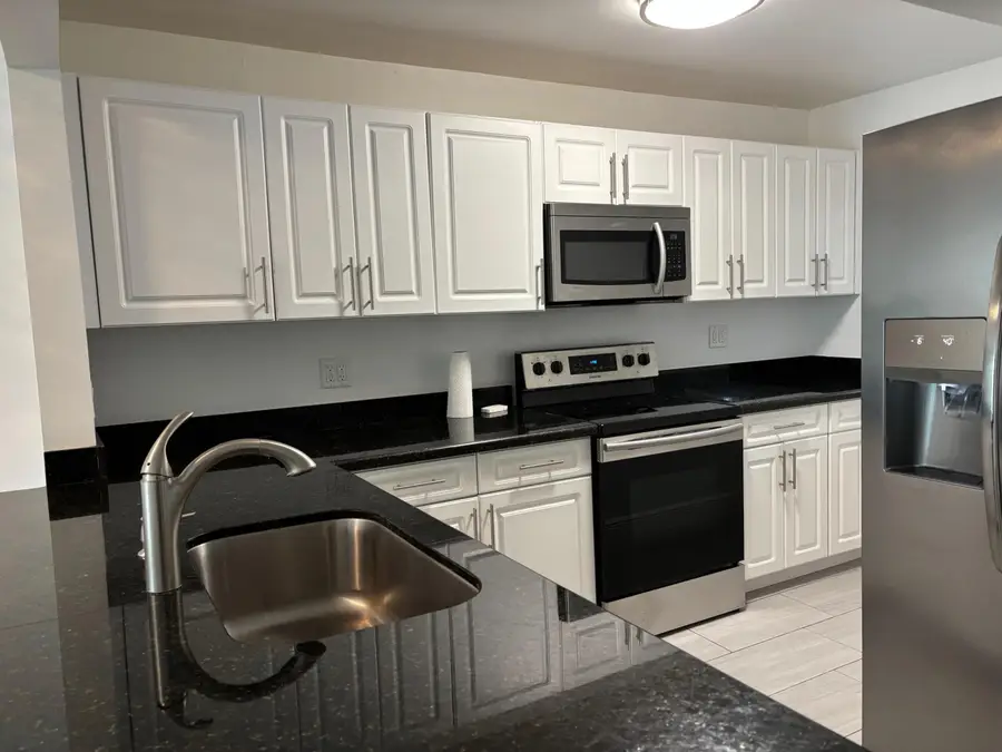 9325 Lagoon Place, Davie, FL 33324 - #2