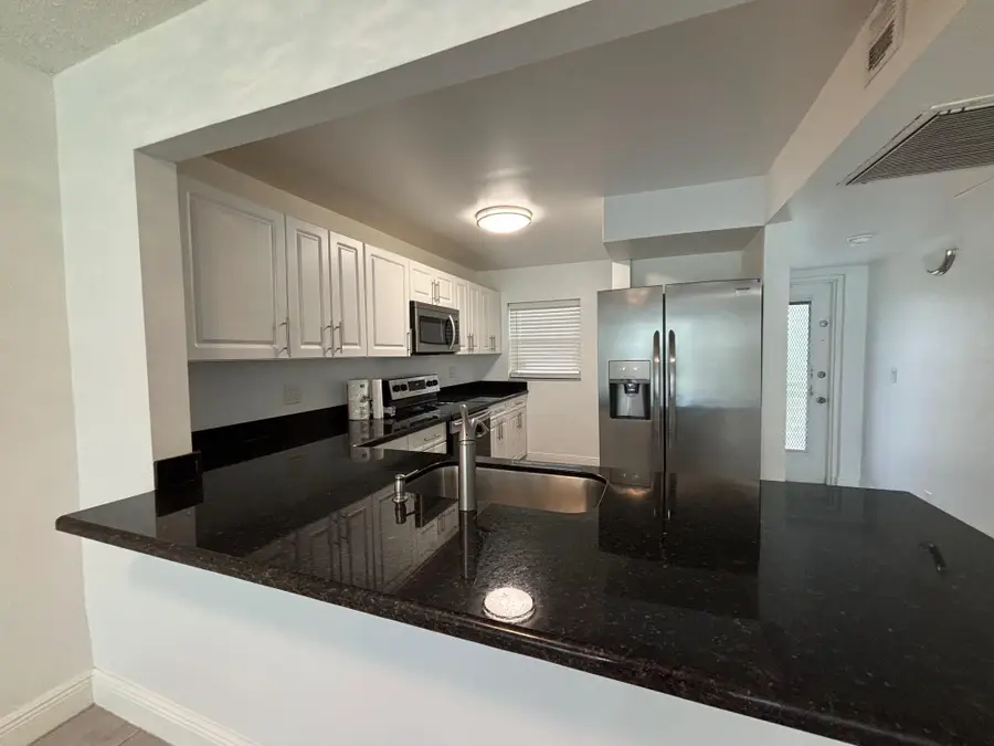 9325 Lagoon Place, Davie, FL 33324 - #3