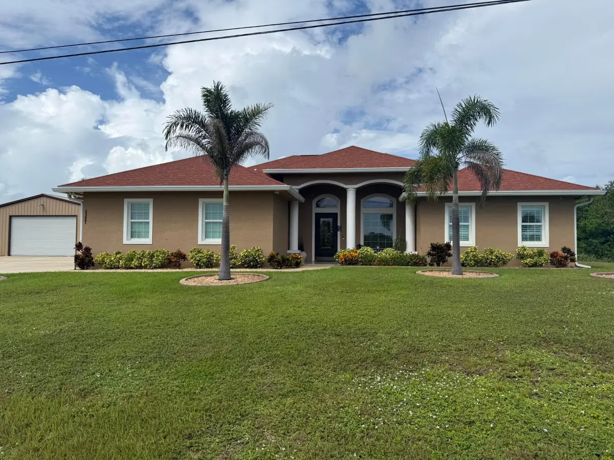 5327 N Old Dixie Highway, Fort Pierce, FL 34946 - #1