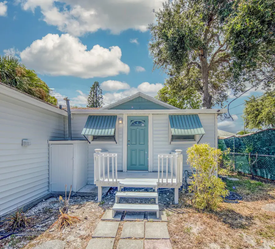 708 N H Street, Lake Worth Beach, FL 33460 - #2