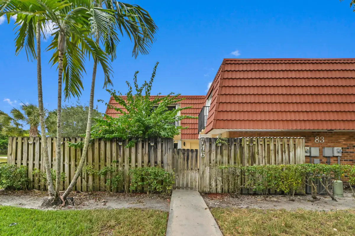 746 NW 98th Way, Plantation, FL 33324 - #1