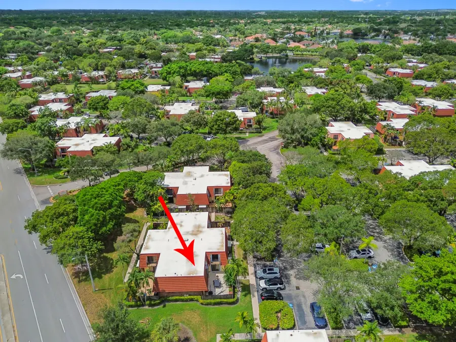 746 NW 98th Way, Plantation, FL 33324 - #2