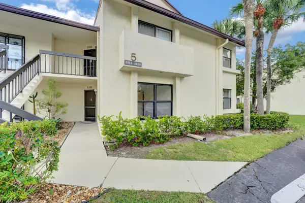 3359 Lucerne Park Drive, Greenacres, FL 33467