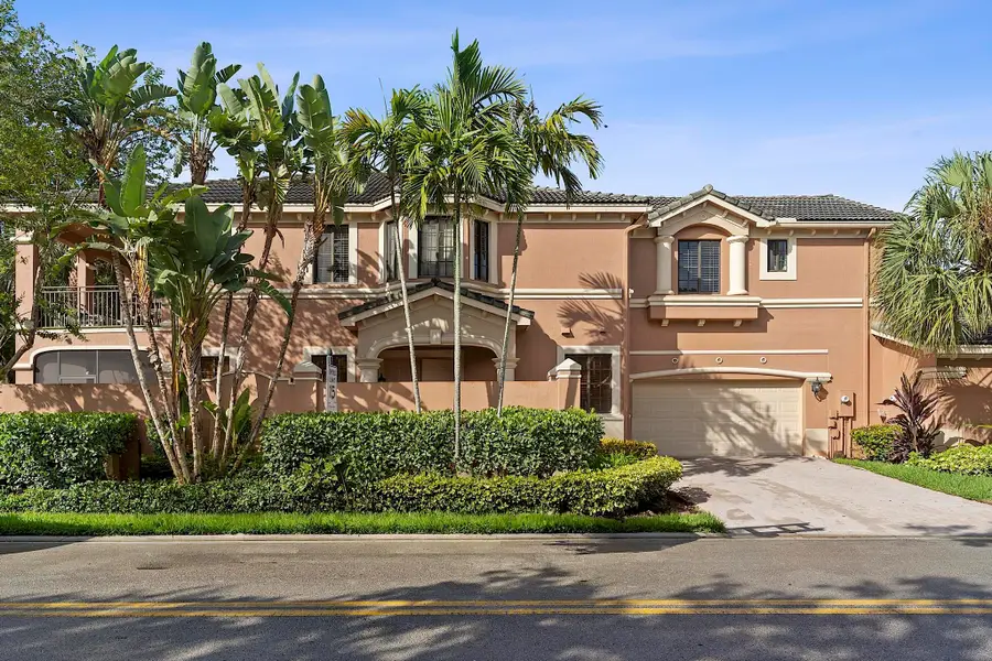 2742 Kinsington Circle, Weston, FL 33332 - #3