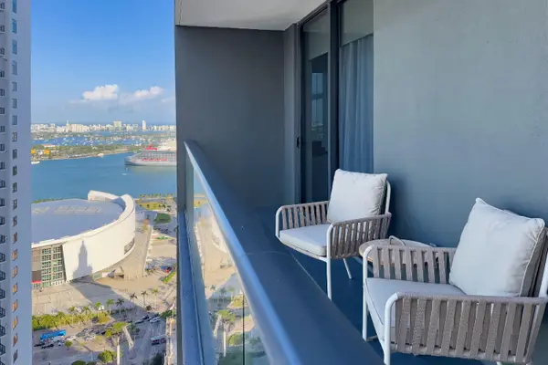 601 NE 1 Avenue #3401, Miami, FL 33132