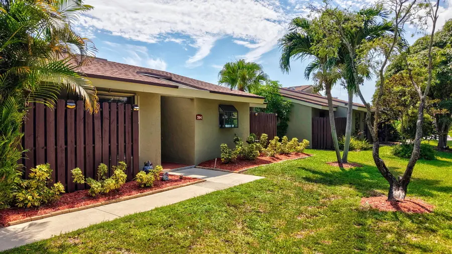 204 Meadows Drive, Boynton Beach, FL 33436 - #2