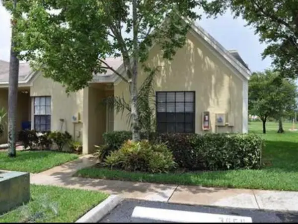 3656 NW 83rd Lane #3656, Sunrise, FL 33351