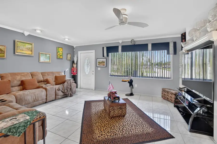 11078 Delta Circle, Boca Raton, FL 33428 - #3