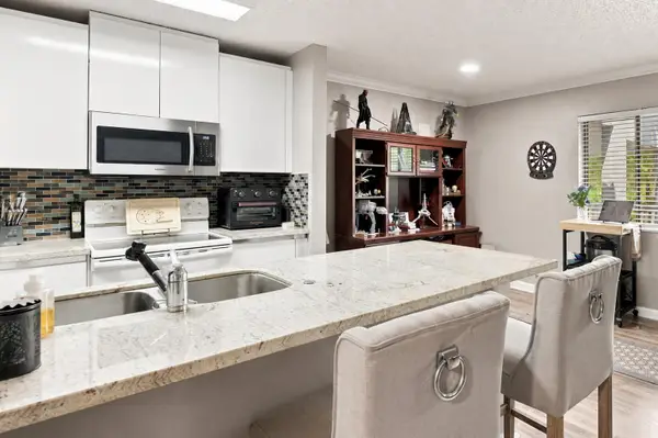 711 Forest Club Drive #119, Wellington, FL 33414