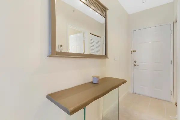 630 S Sapodilla Avenue S #411, West Palm Beach, FL 33401