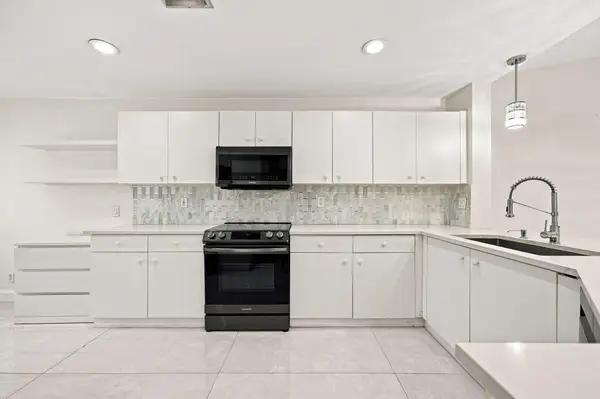 1590 Orion Lane, Weston, FL 33327