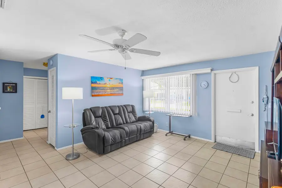 1103 Siesta Avenue, Boynton Beach, FL 33426 - #3
