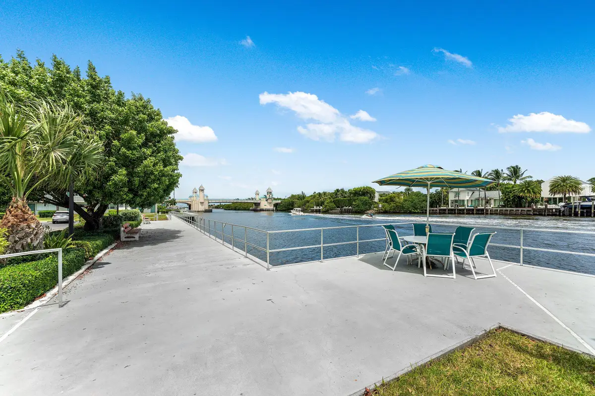 150 Horizon Street E, Boynton Beach, FL 33435 - #1