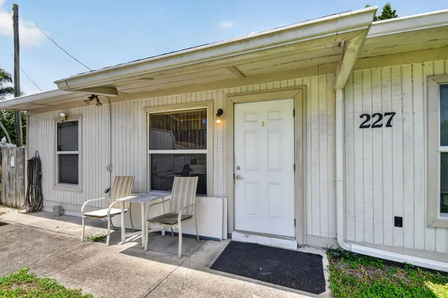 207/227 Ethelyn Drive, West Palm Beach, FL 33415 - #3