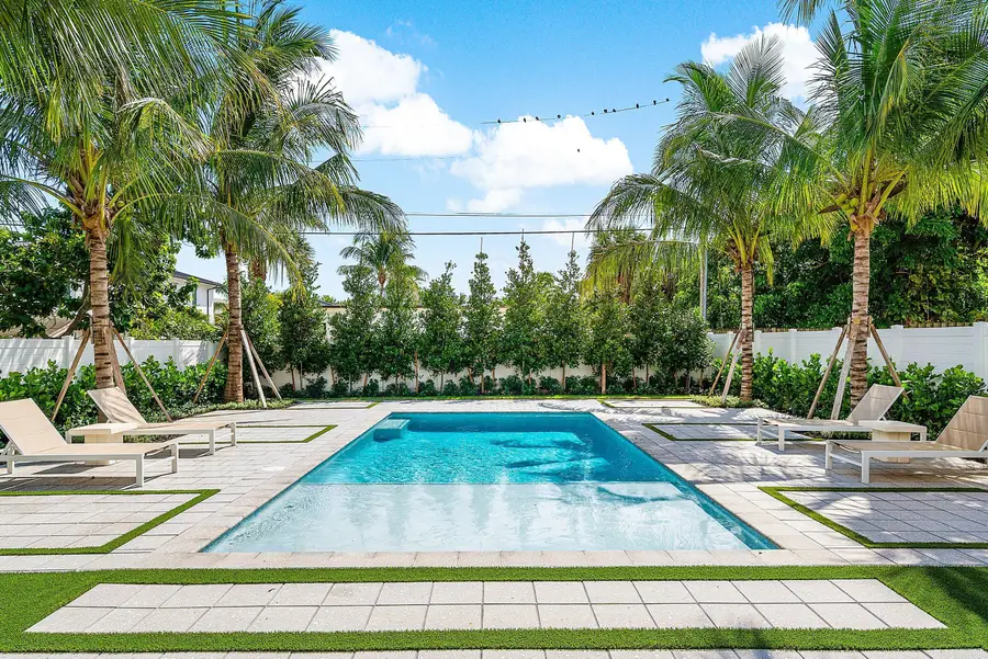 718 Lake Avenue N, Delray Beach, FL 33483 - #2