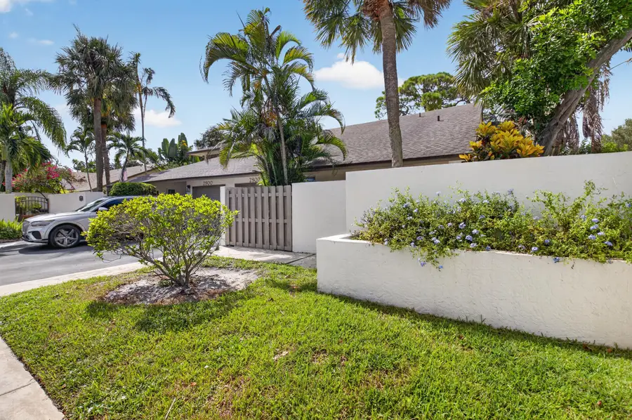 2802 SW 6th Street, Delray Beach, FL 33445 - #3