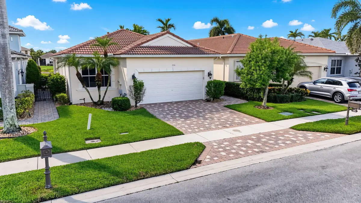 206 Isle Verde Way, Palm Beach Gardens, FL 33418 - #1