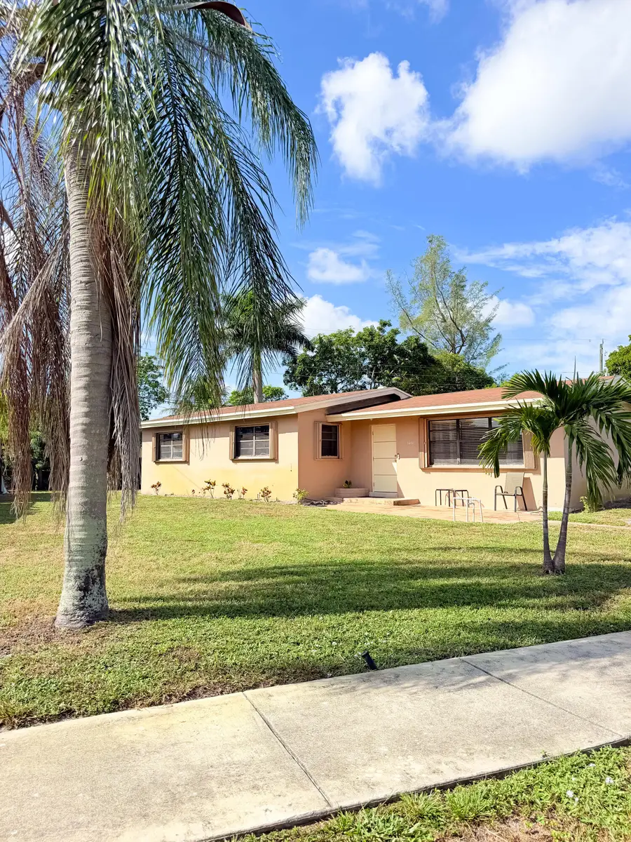 1200 NW 18th Street, Fort Lauderdale, FL 33311 - #2