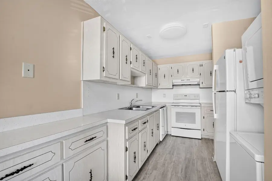 2901 SW 15th Street #204, Delray Beach, FL 33445 - #3