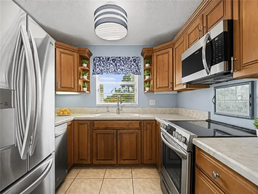 73 Royal Oak Court #101, Vero Beach, FL 32962 - #3